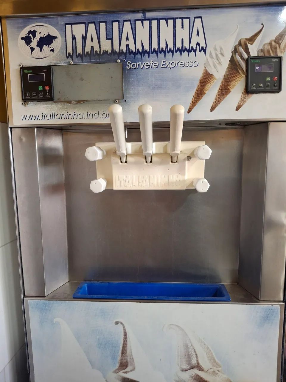Máquina de sorvete italianinha NTGA 