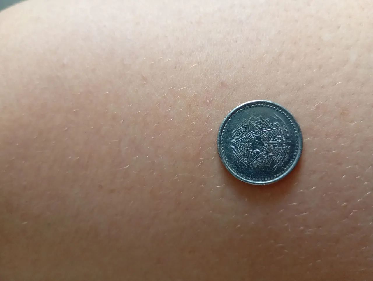 moeda de 50 Centavos de Cruzeiro do ano de 1983. - Foto 2