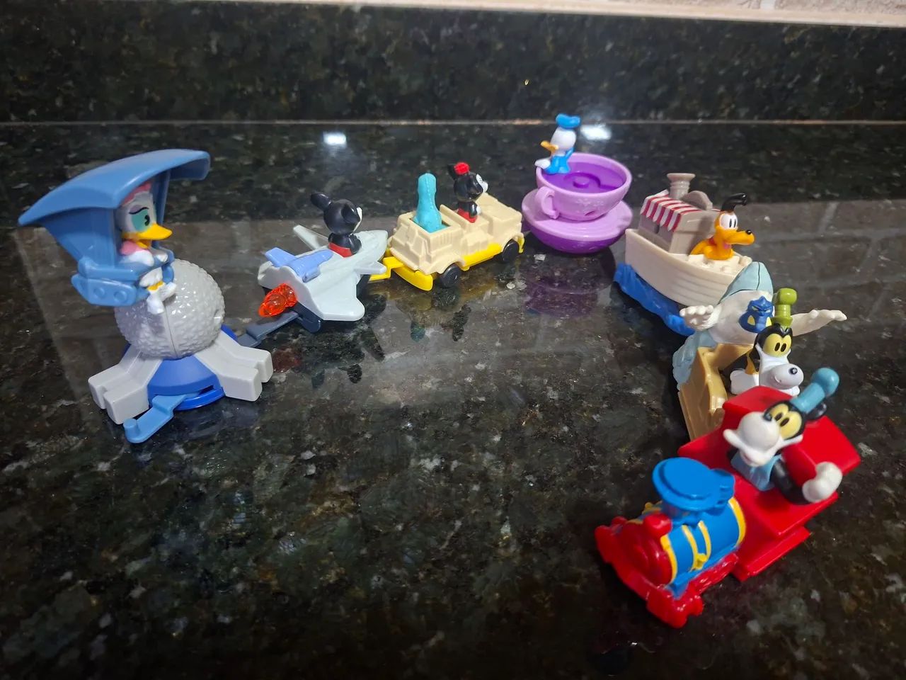 Coleção completa McDonald's Mickey e veículos - Foto 3