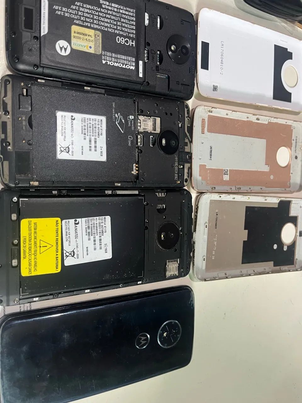 Quatro celulares para retirada de peças  - Foto 2