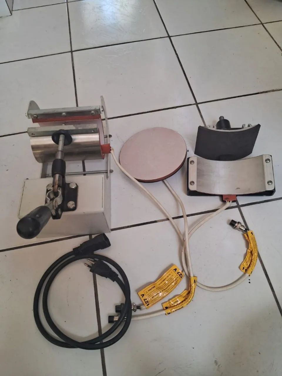 Prensa Térmica Metalnox A3 4 em 1 + Acessórios - Sublimação  - Foto 4