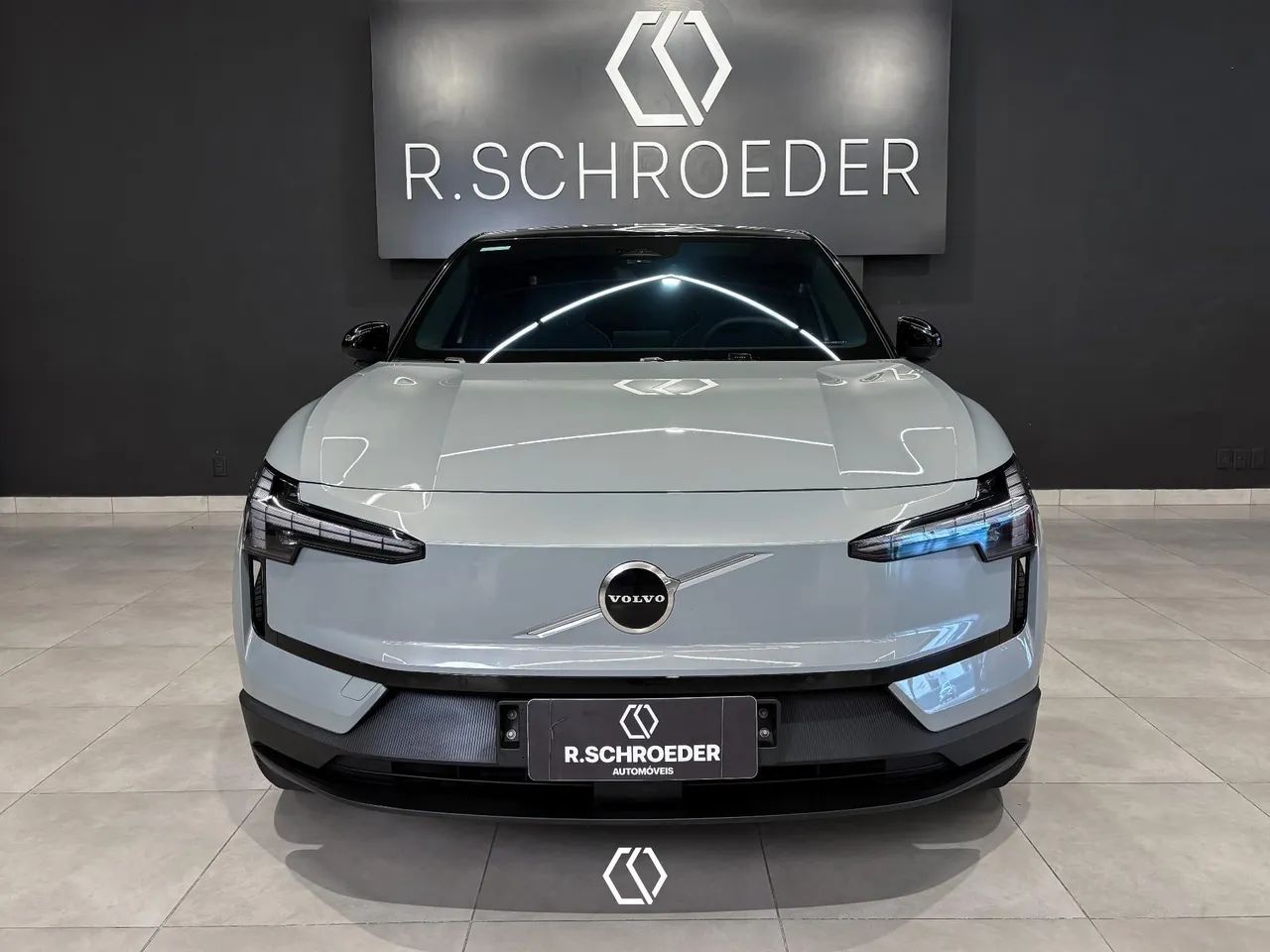 Volvo EX30 E60 Plus (elétrico) 2024 - Foto 3