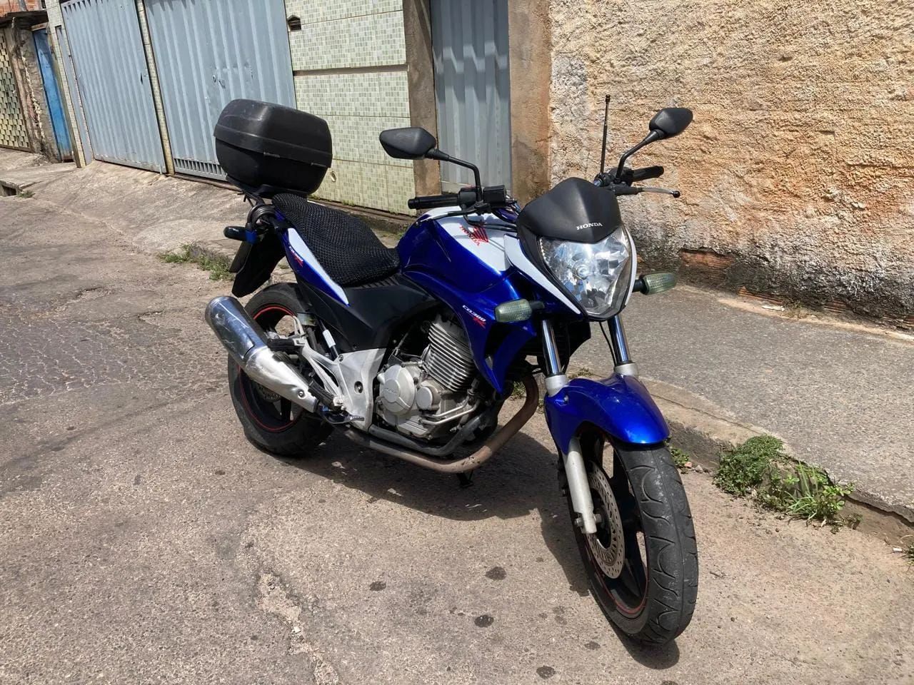 Honda CB300 - Foto 3