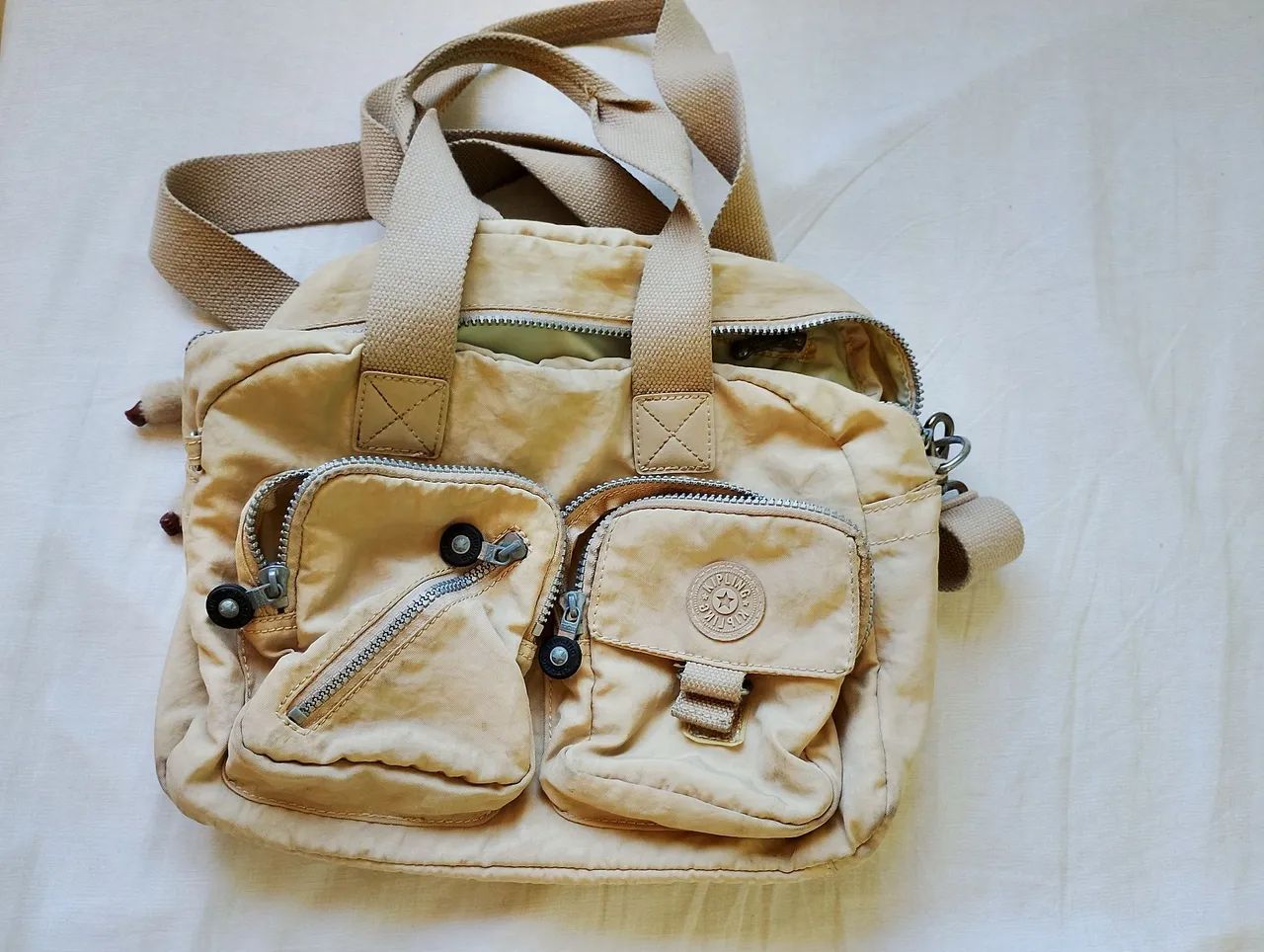 Mochila bebê Kipling