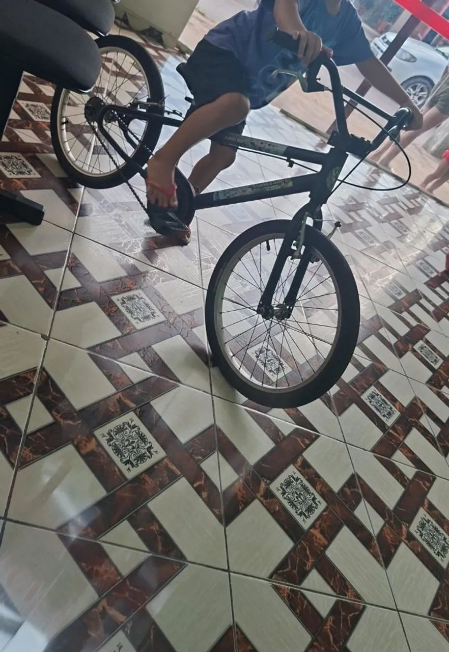 Bicicleta aro 20 - Foto 2