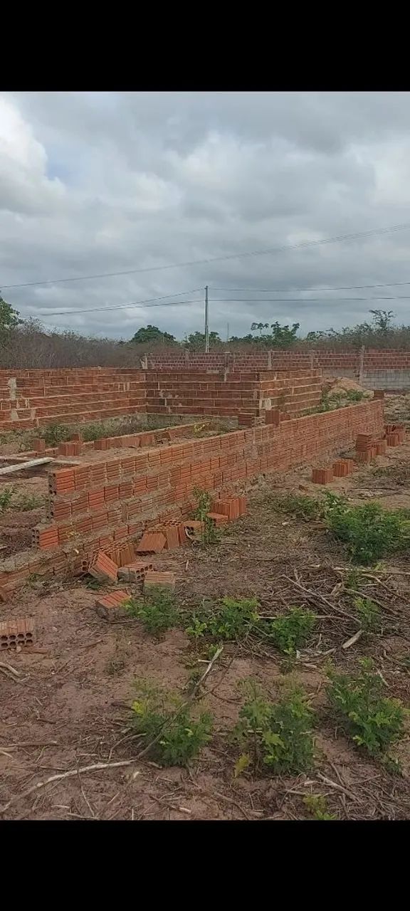 Vendo terreno com casa para terminar  - Foto 4
