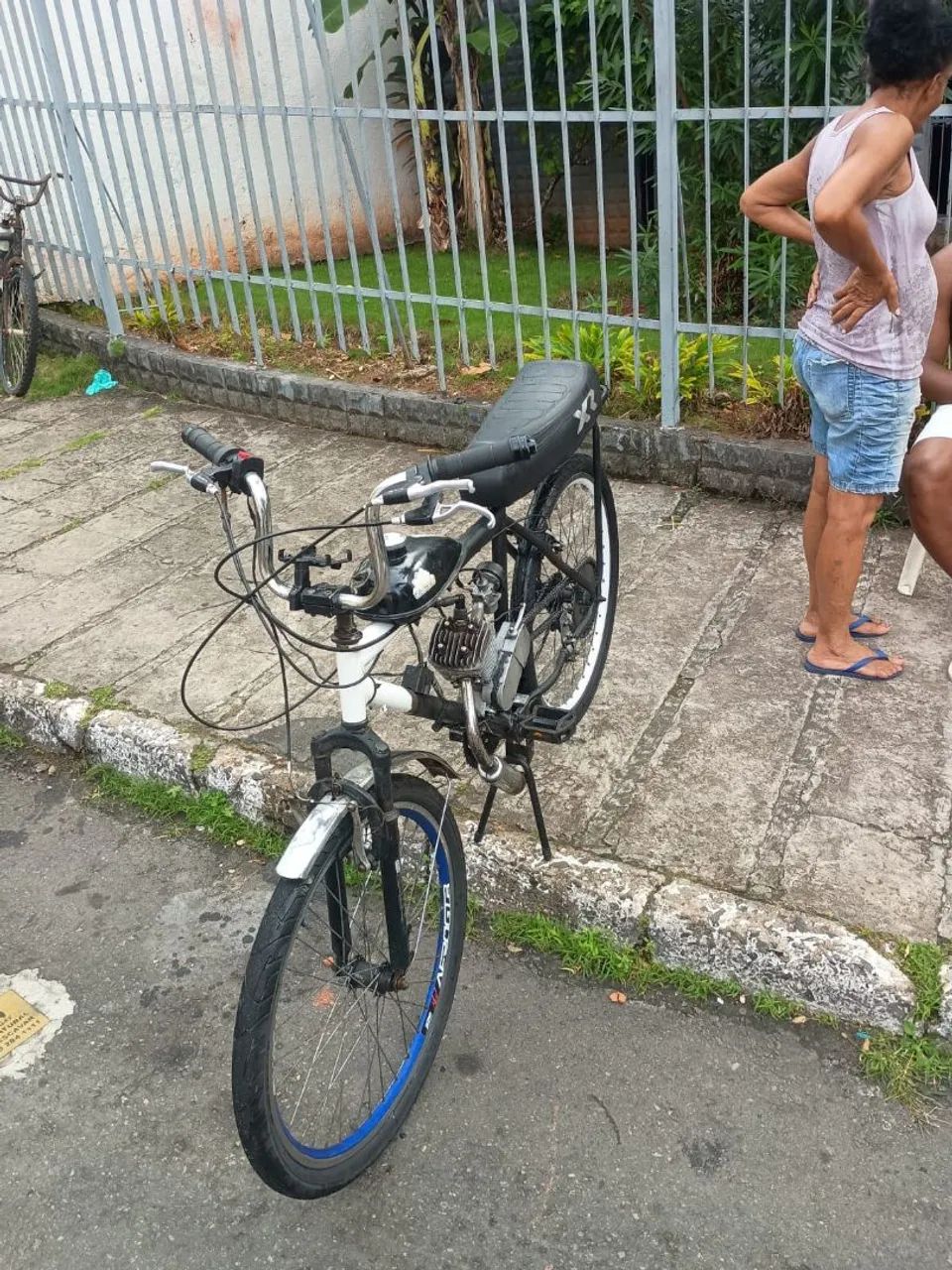 Bicicleta motorizada 80cc  - Foto 2