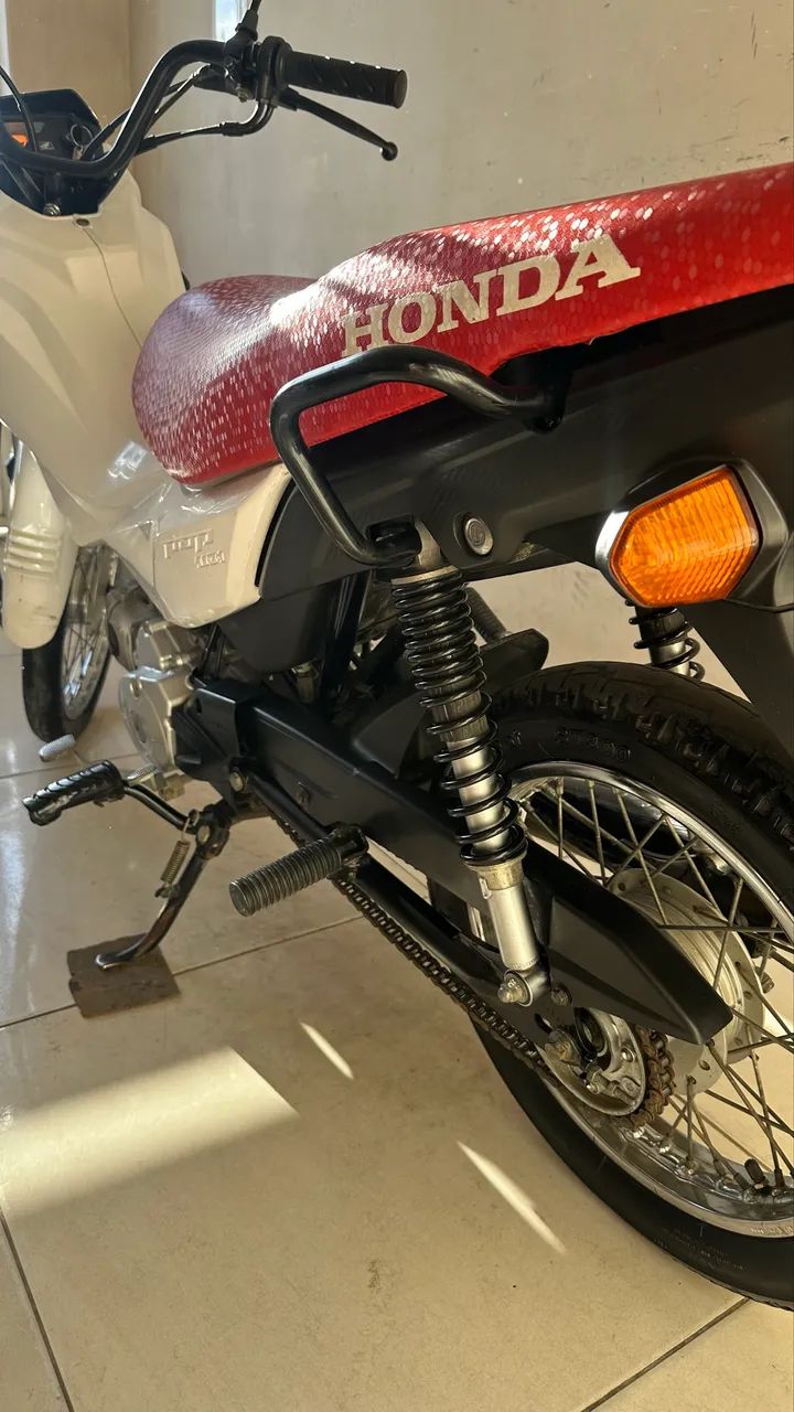 Honda Pop 110i 2024 - Muito Conservada - Foto 3
