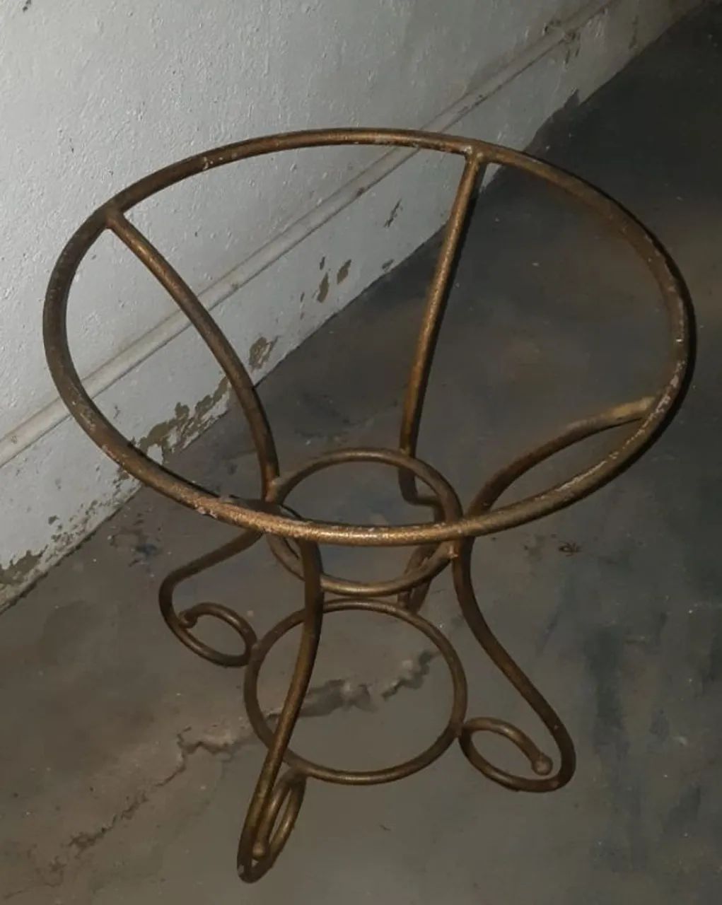 Lote bases de móveis em metal