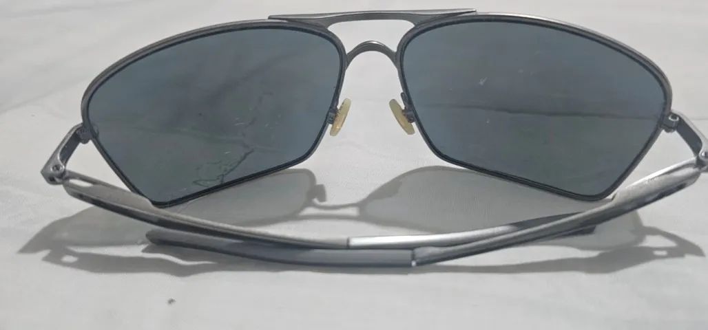 Óculos Oakley 2 modelos - Foto 4