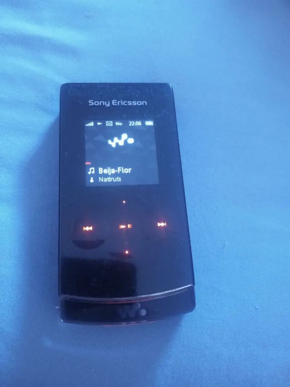 Celular Sony Ericsson w 980 walkman