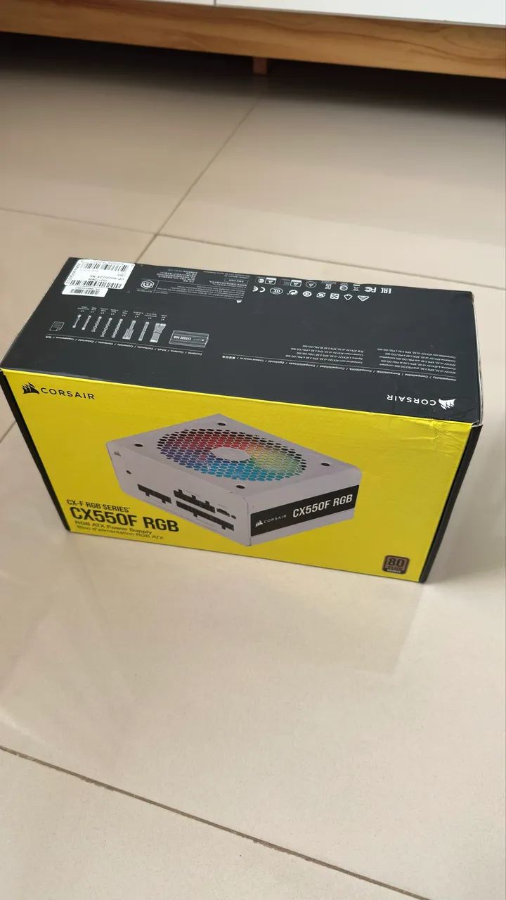 Fonte CX550F RGB Branca