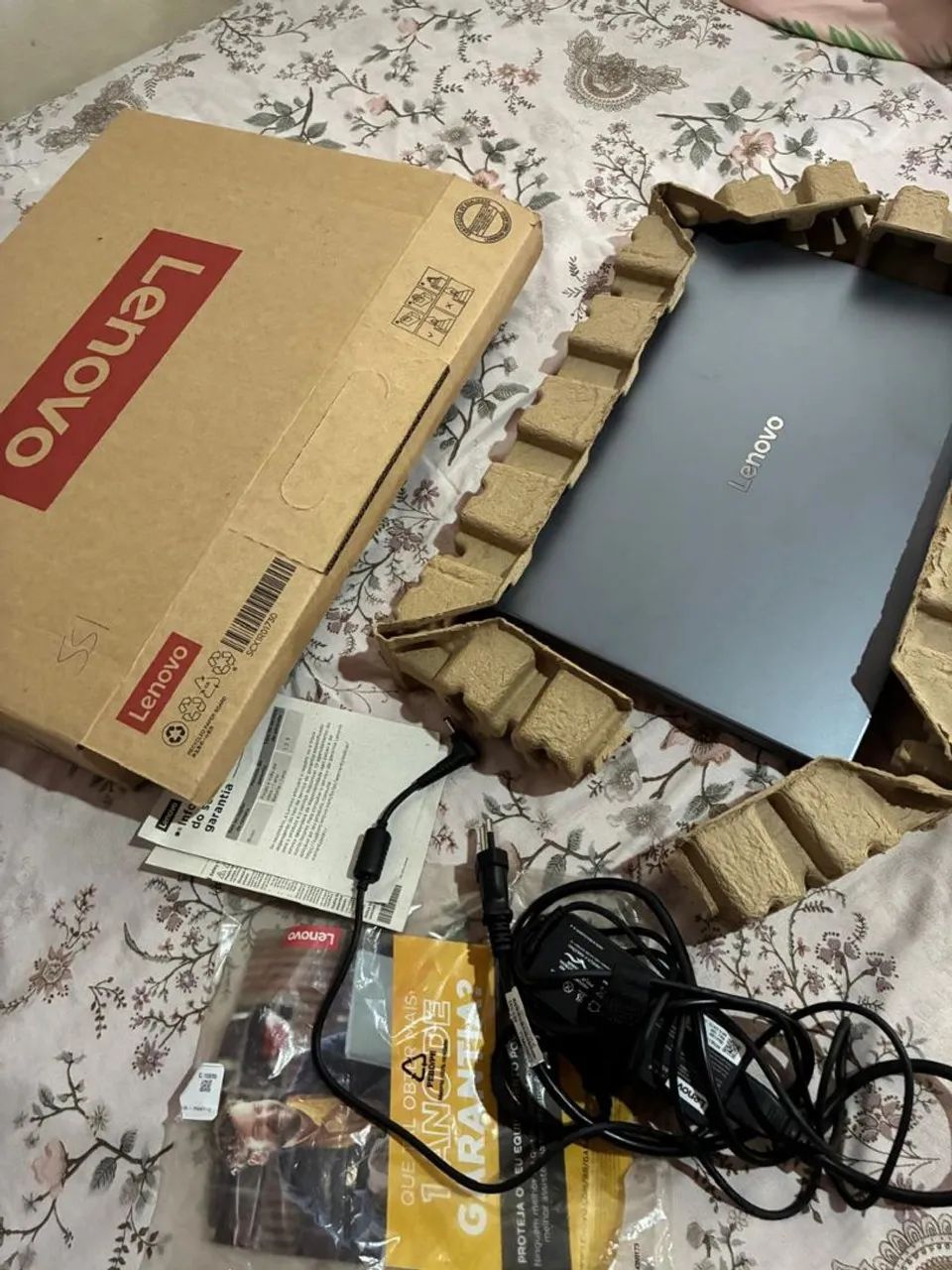 Notebook Lenovo Intel I5  - Foto 2