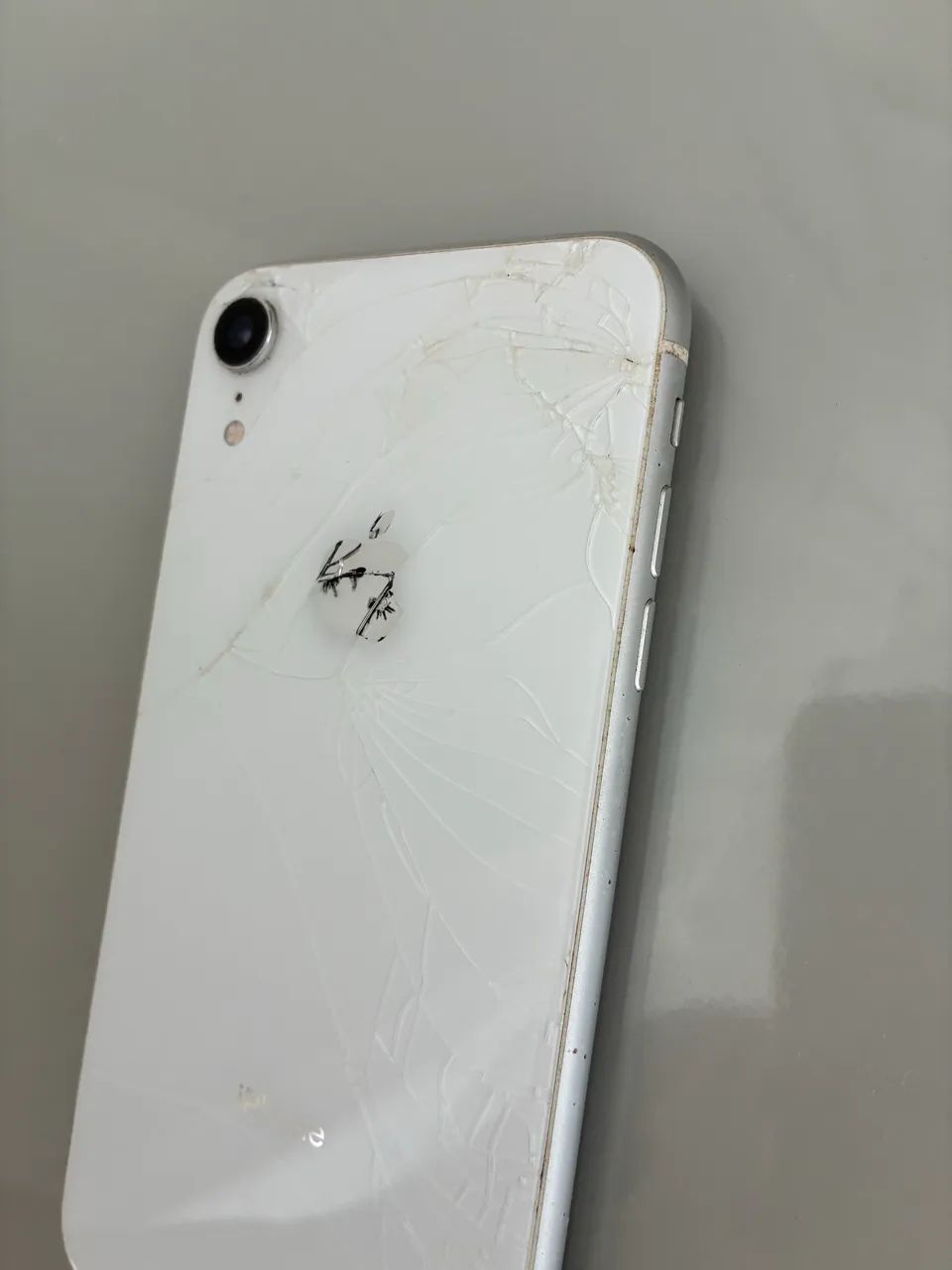 iPhone XR - leia a descrição  - Foto 2