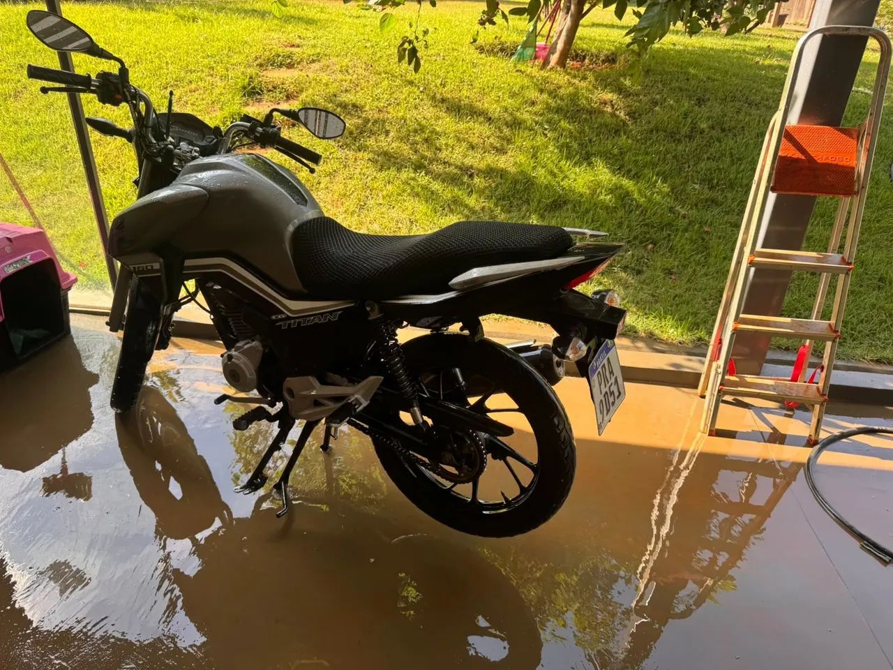 Moto semi nova  - Foto 5