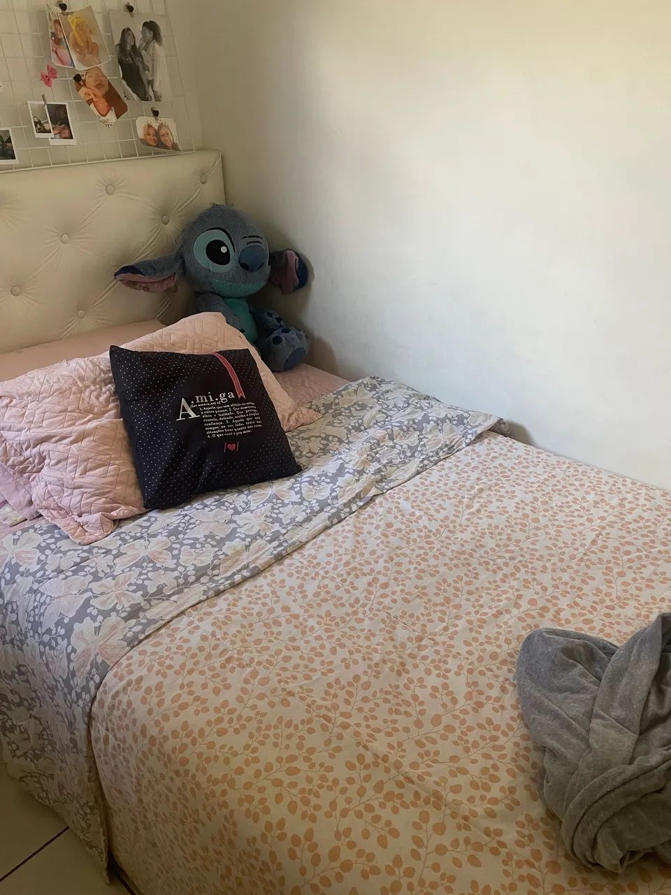 Vende-Se colchão e cabeceira de viúva 