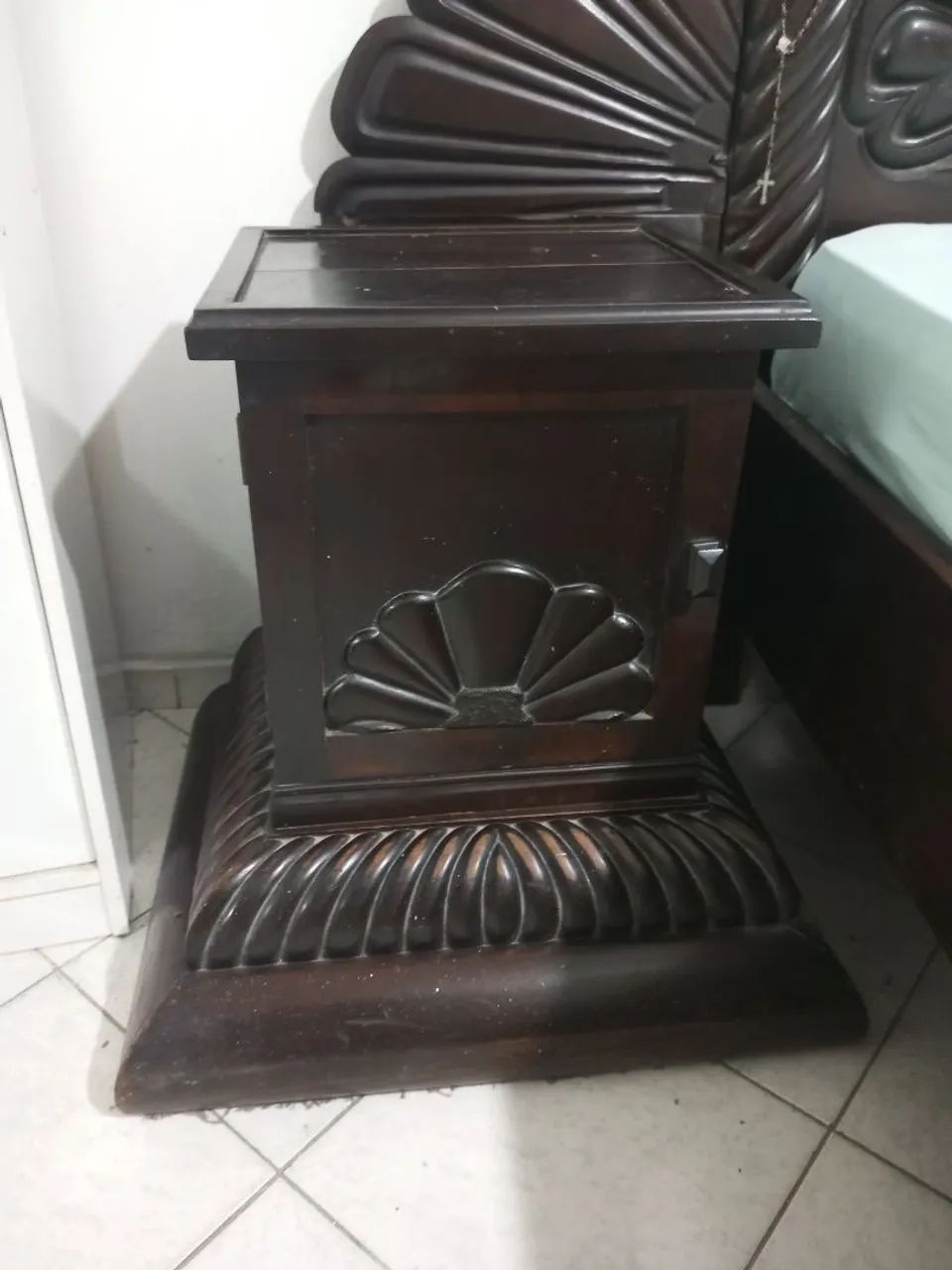 Móveis antigo de madeira, raridade! - Foto 5