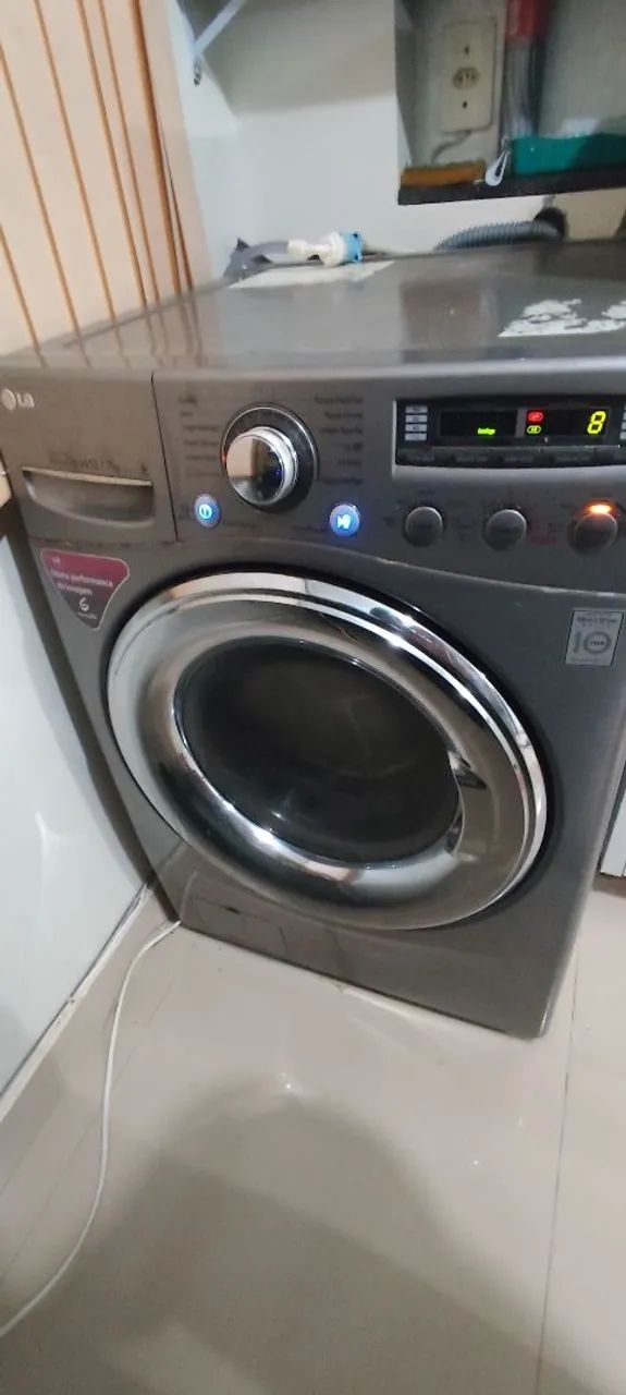 Lava e Seca LG Inverter Direct Drive 12/7KG