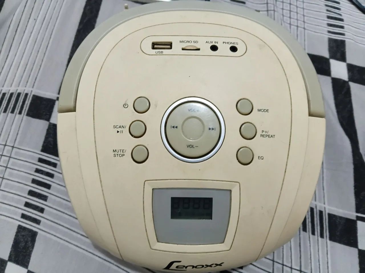 Rádio  - Foto 5