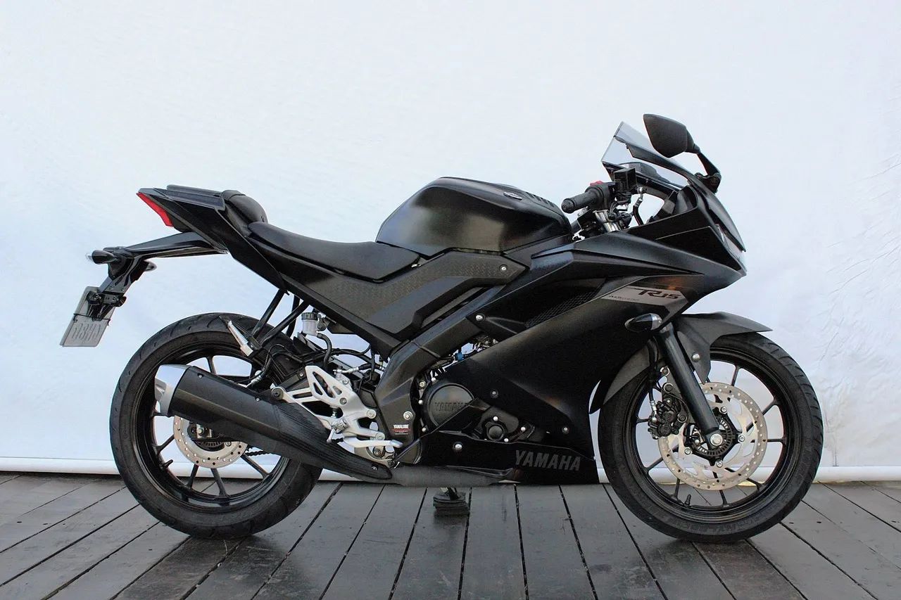 YAMAHA YZF R15