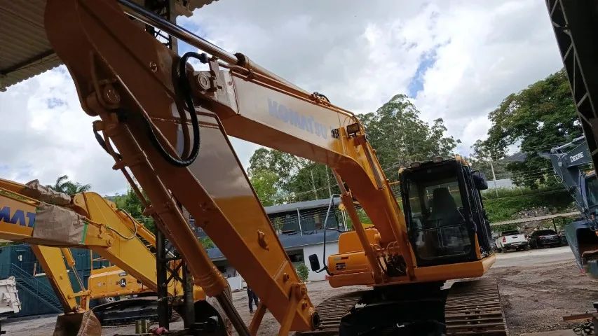 ESCAVADEIRA HIDRÁULICA - Foto 2