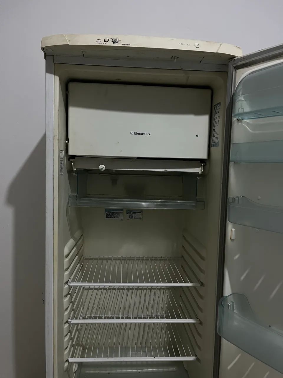 Geladeira Eletrolux - Foto 2