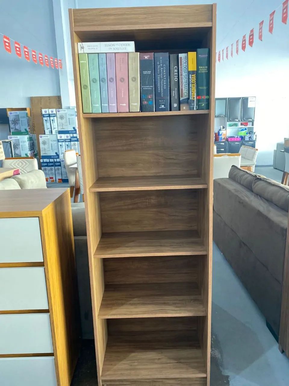 Livreiro / Multiuso