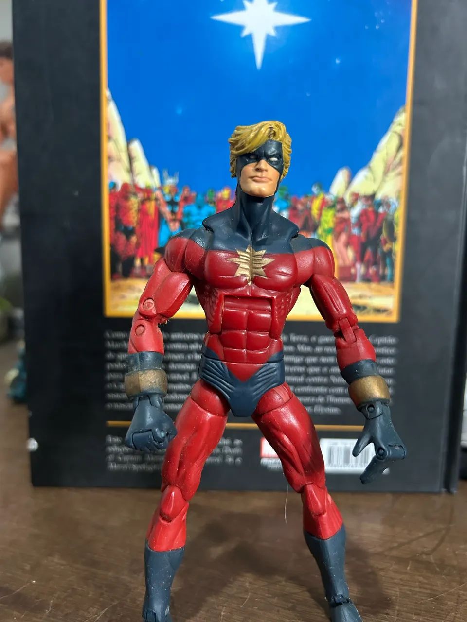 Marvel legends capitão Marvel  - Foto 2