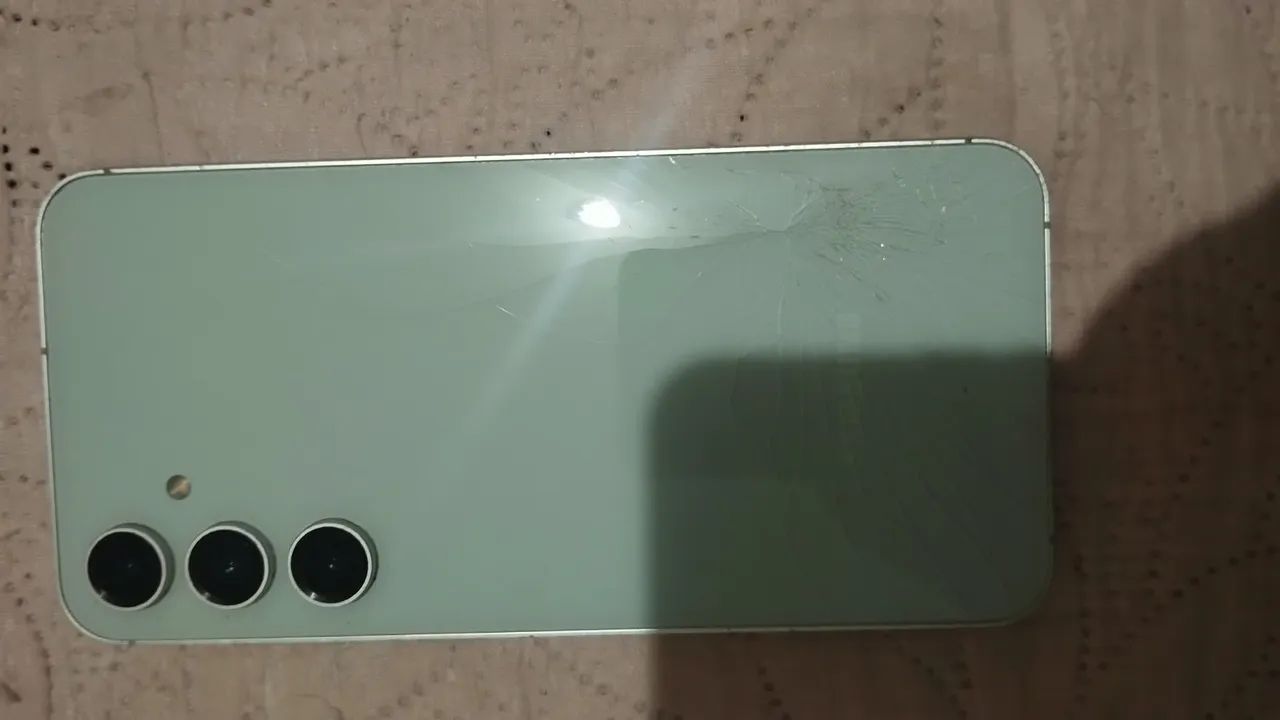 Vendo ou troco Samsung galaxy s23fe  - Foto 3