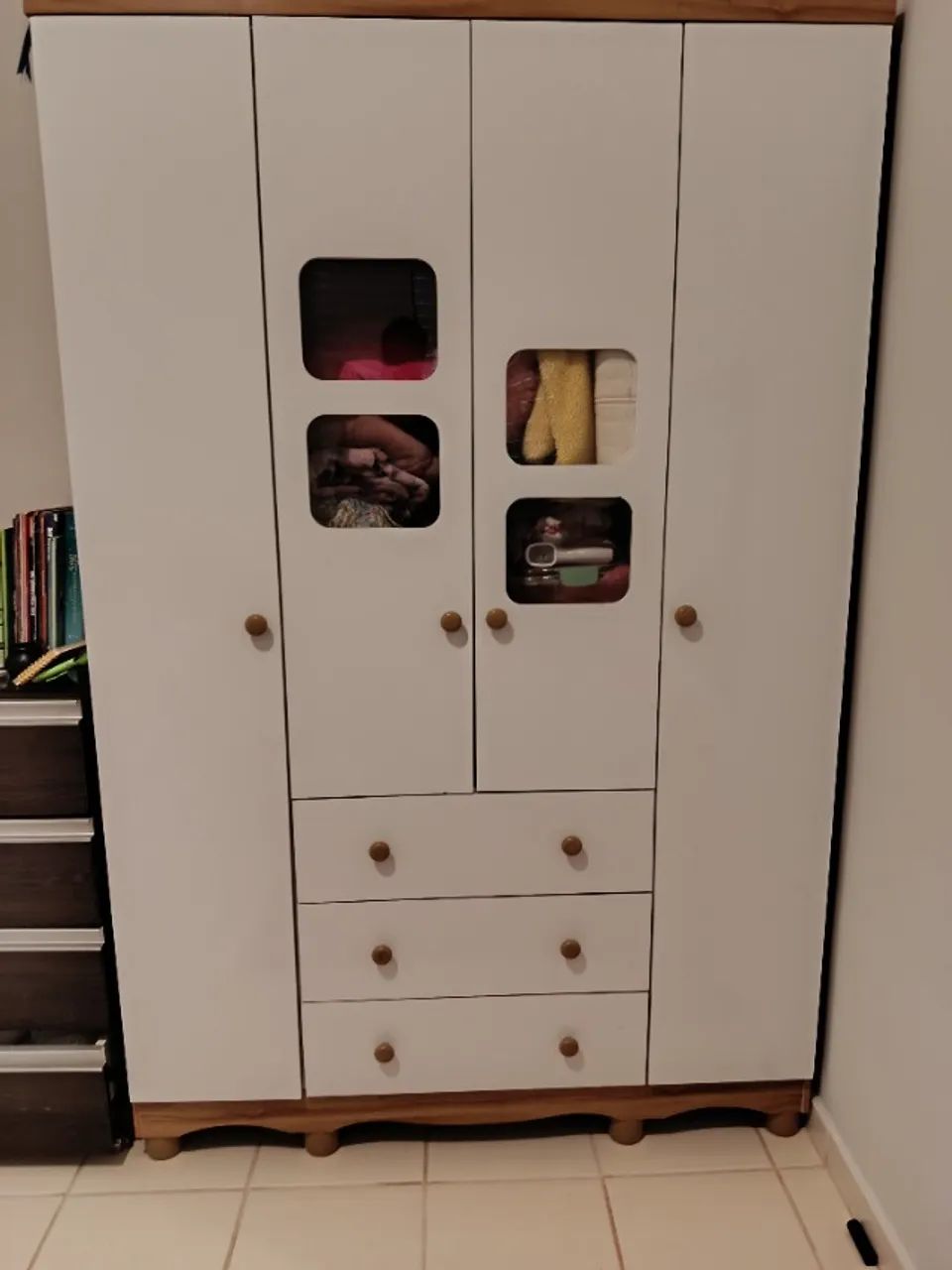 Guarda roupa infantil 