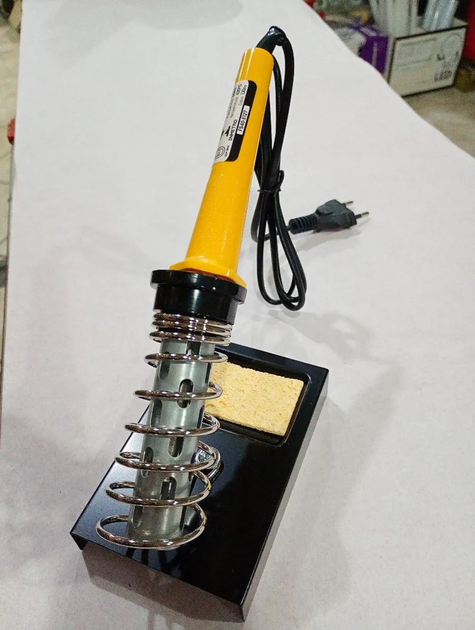 Suporte para ferro de solda - Foto 4