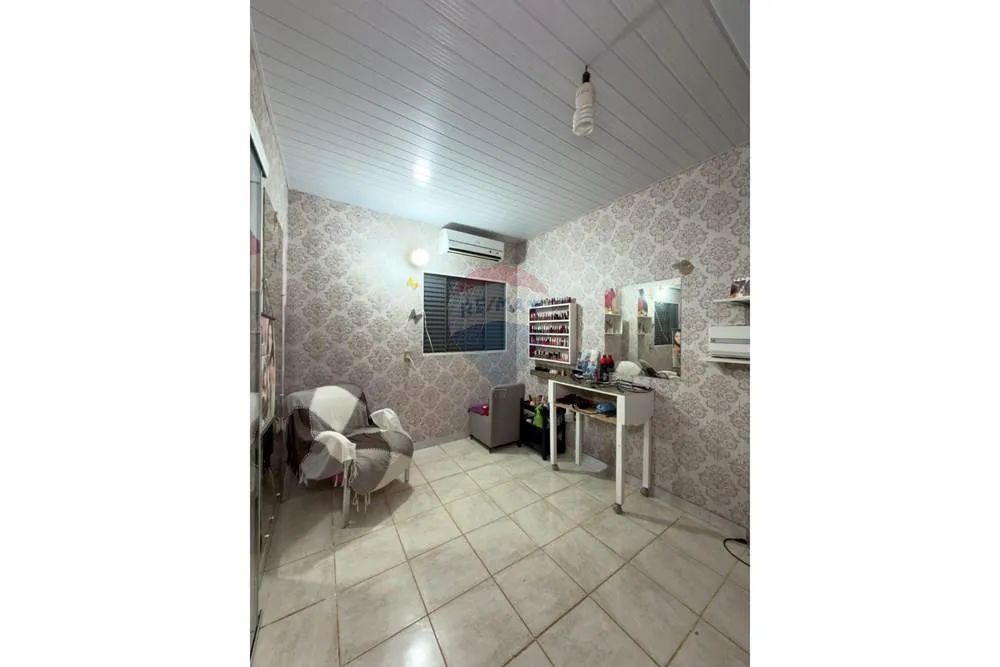 "Charme e Conforto em Rondonópolis: Casa 4 Quartos" - Foto 2