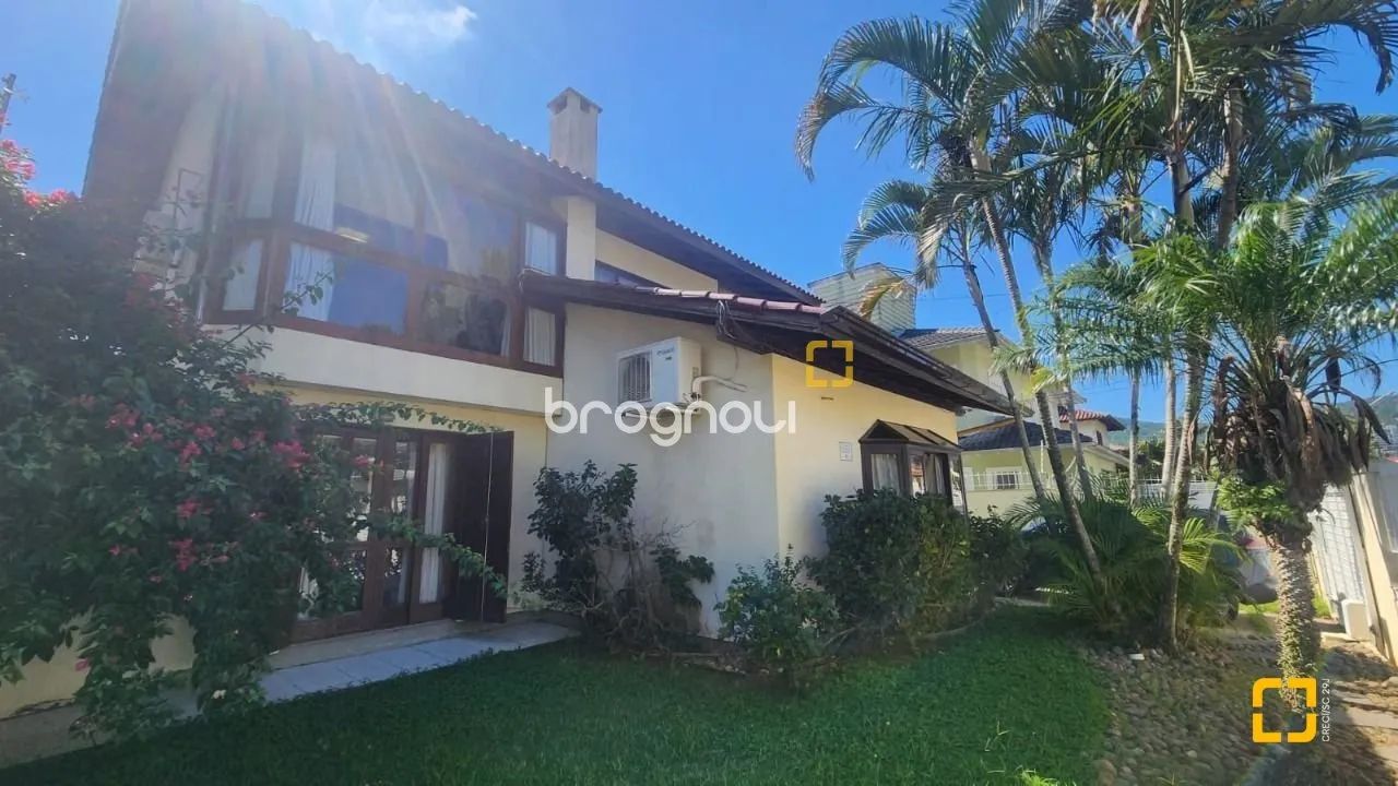 Casa no Parque São Jorge 4 dormitórios sendo duas suítes - piscina - Foto 2