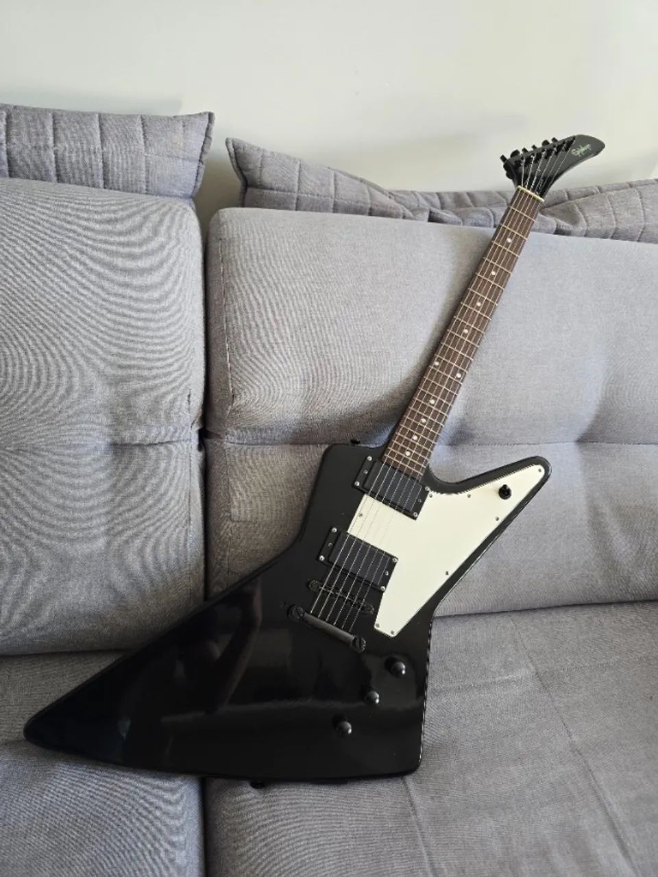 Epiphone Explorer Ebony