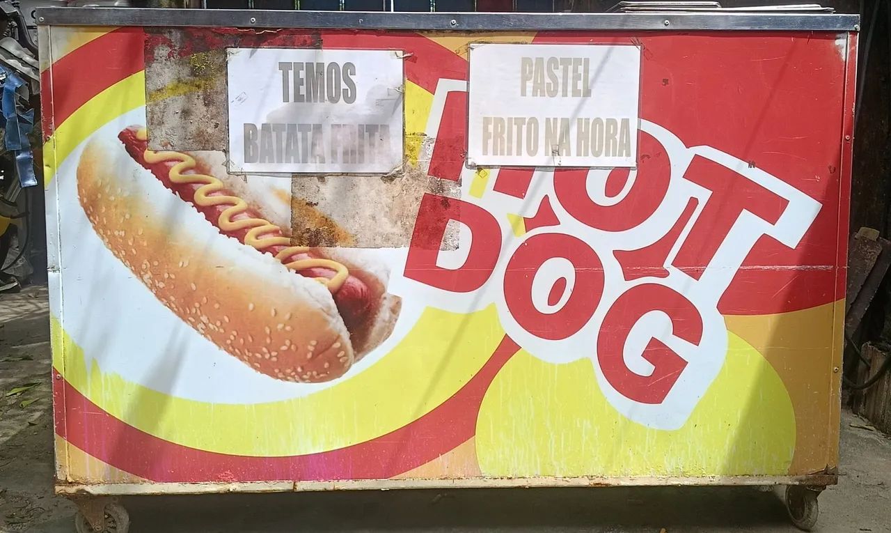 Carrinho de lanche, balcão de lanche.