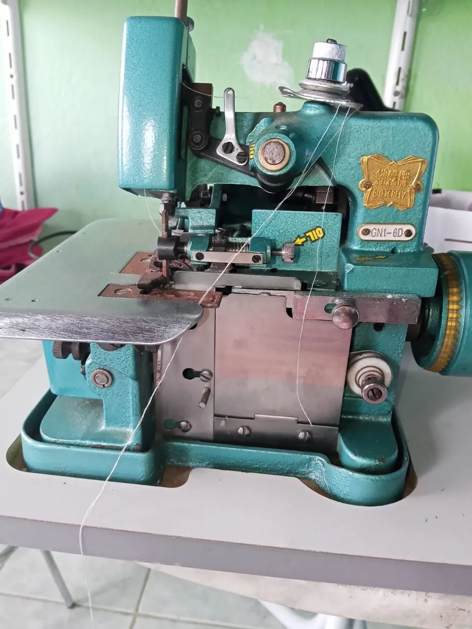 Máquina Overloque Industrial GN1-6D - Excelente Estado