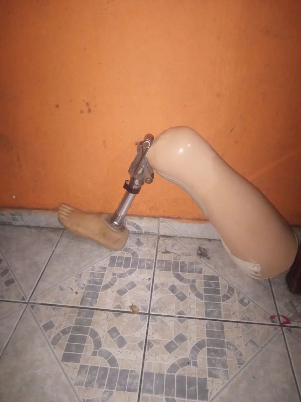 Prótese de perna completa acessibilidade  - Foto 3