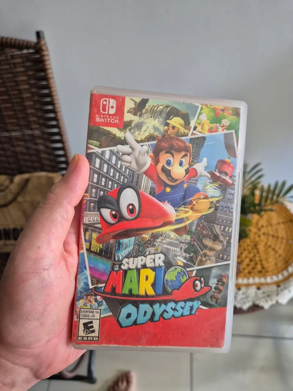 Nintendo switch - super mario odyssey