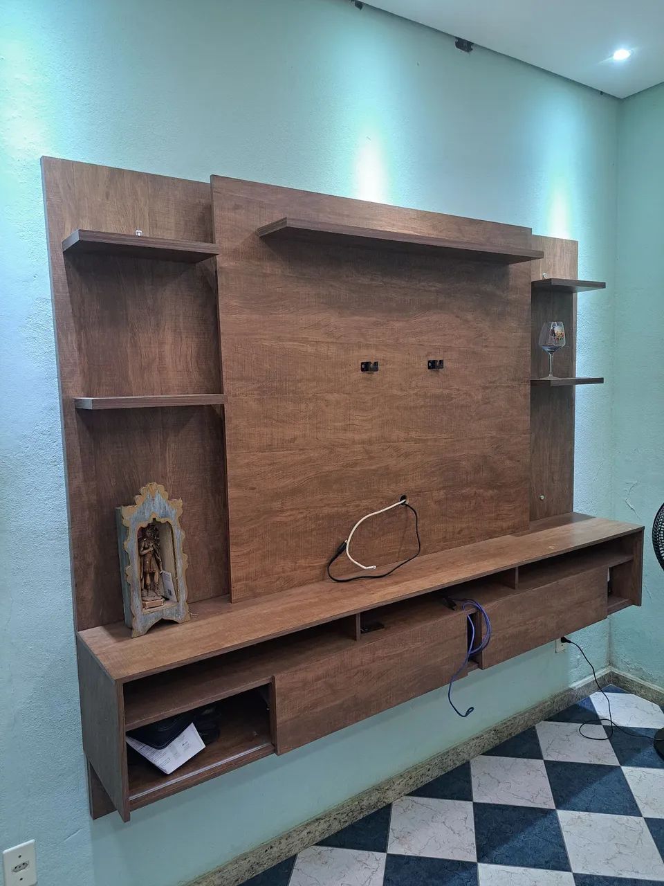 Rack com painel madeira - Foto 4