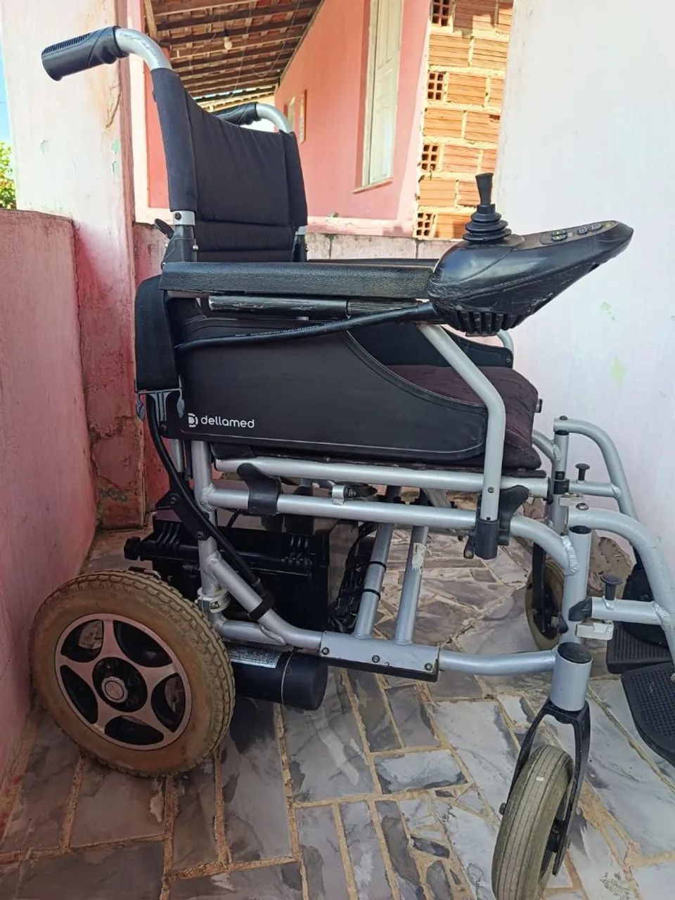 Cadeira de rodas motorizada  - Foto 4