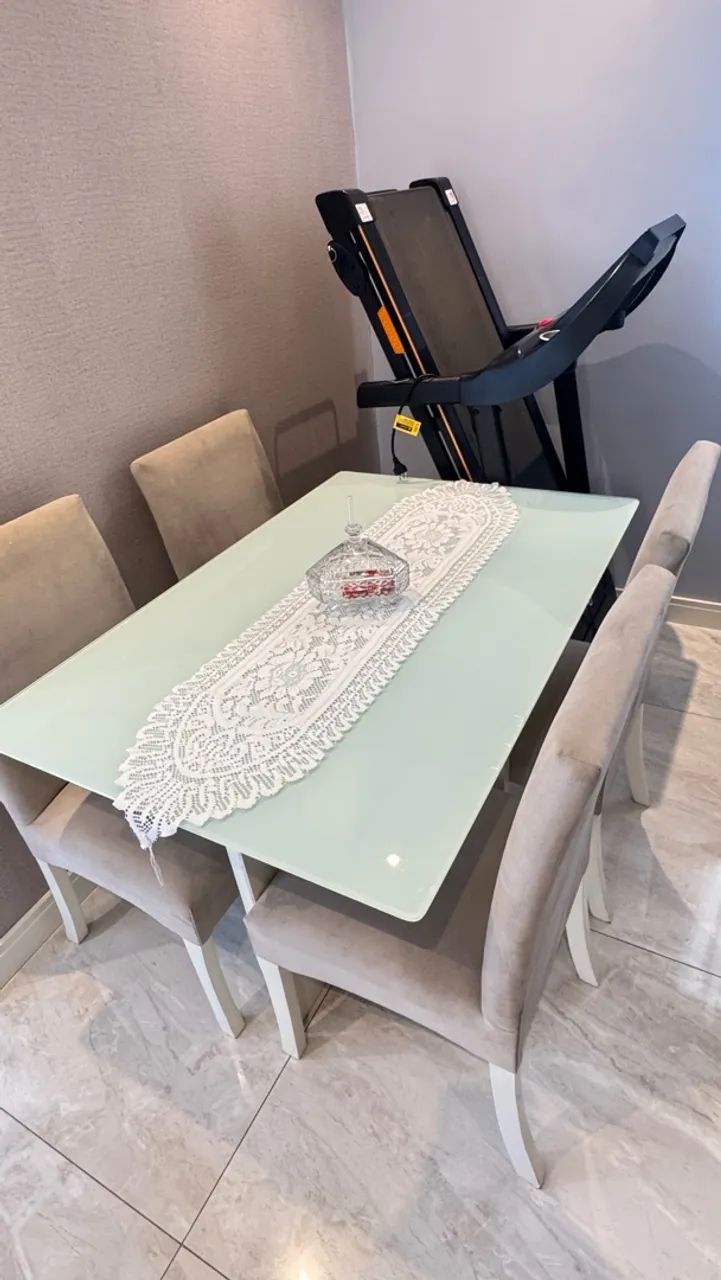 Mesa com 4 cadeiras  - Foto 3