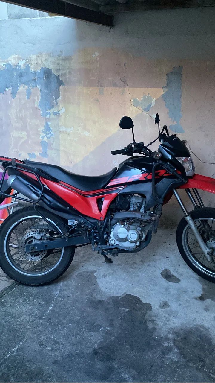 Bros 160
