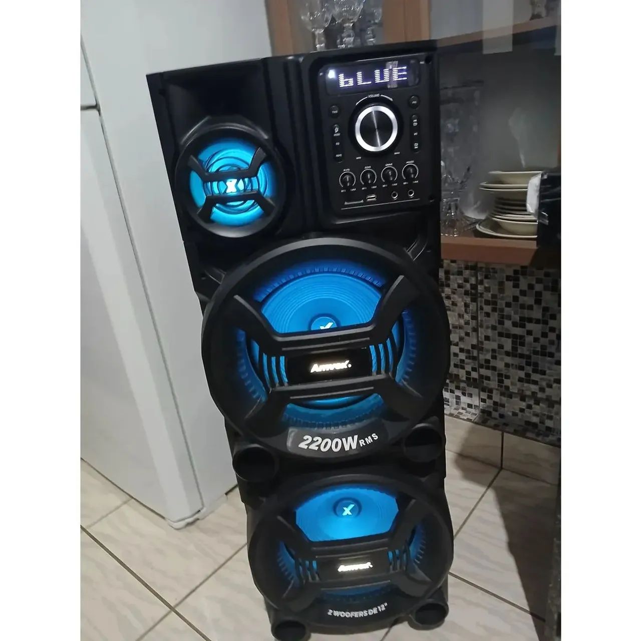 Vendo caixa de som amvox 2.200 watss - Foto 2