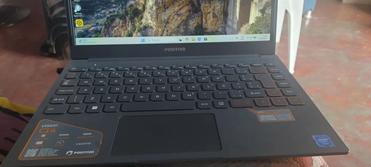 Notebook positivo novo com nota fiscal 