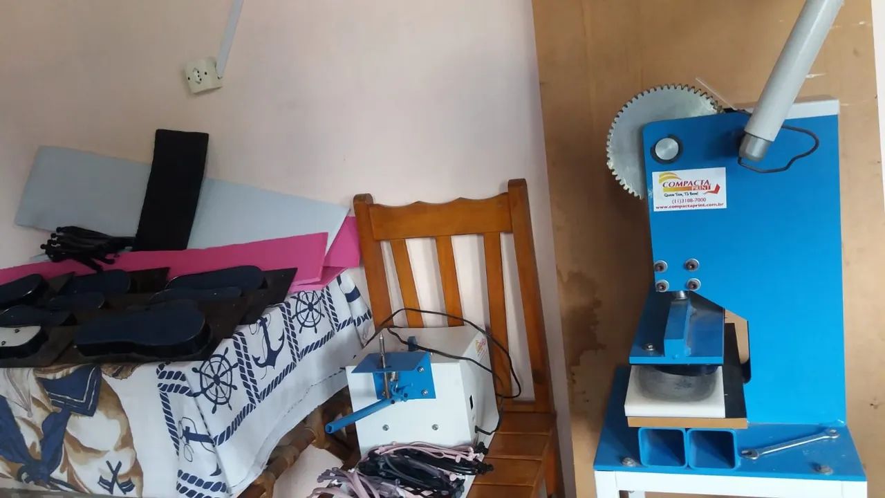Vendo máquina de cortar chinelo compacta print - Foto 4