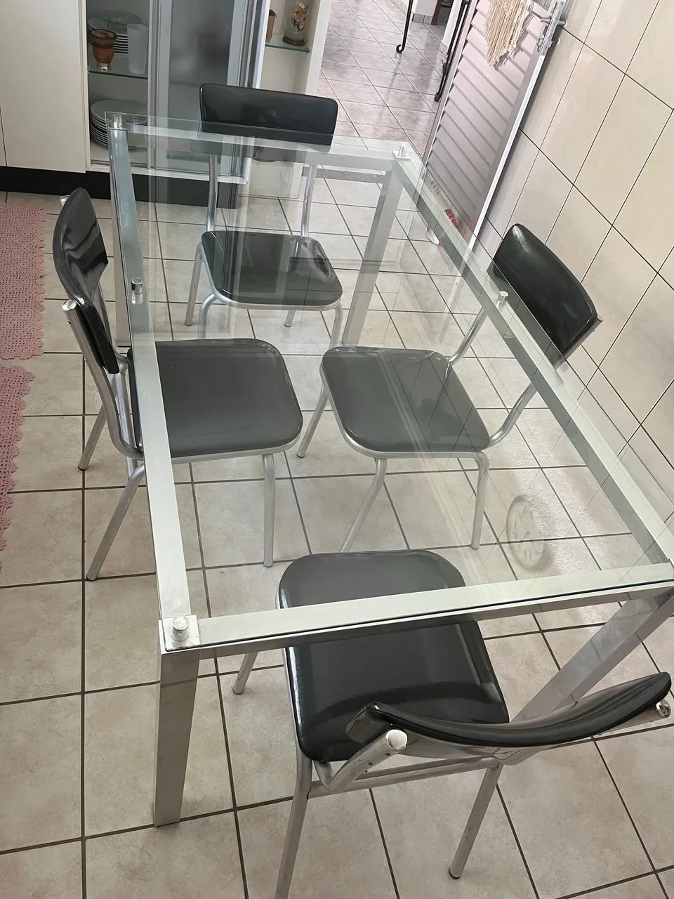 Mesa de jantar de vidro