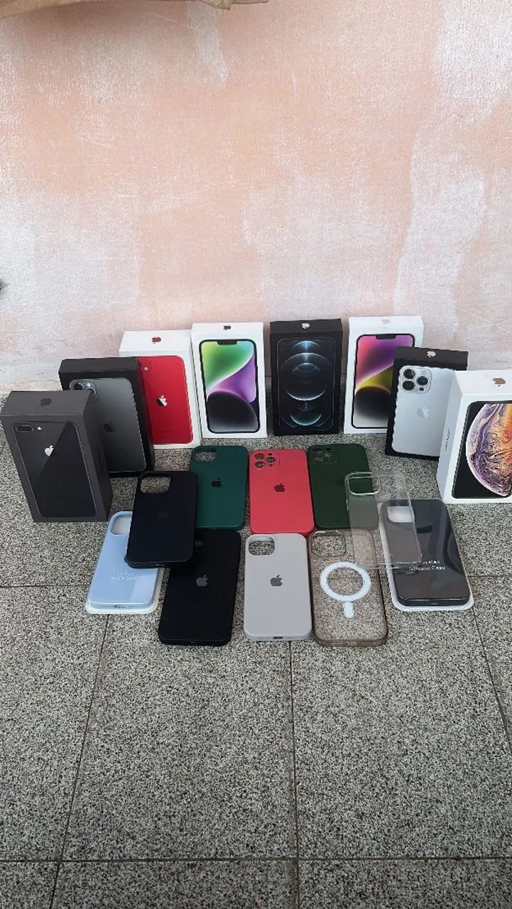 Caixas de IPhone vazias e Capas