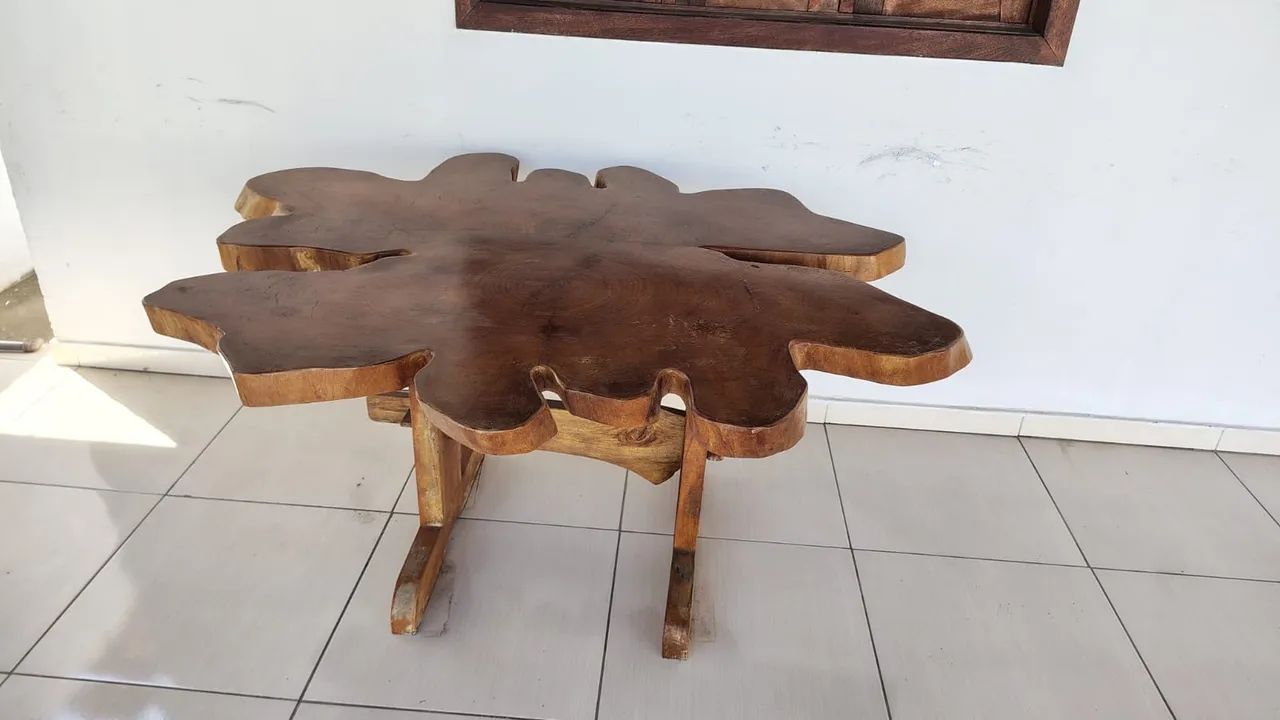 Mesa de madeira maciça rústica - peça única - Foto 3