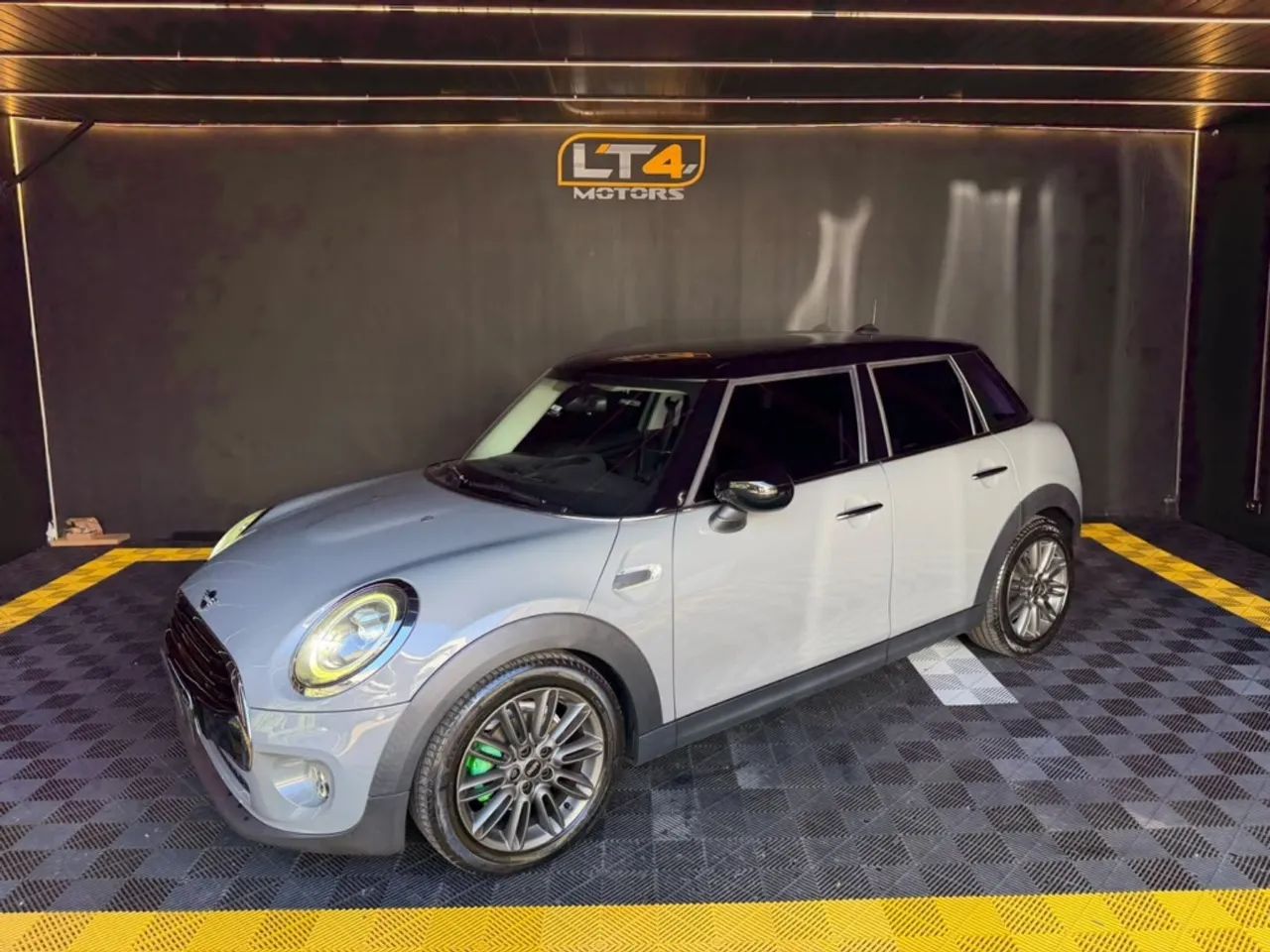 Mini Cooper 1.5 12V Twinpower Gasolina 4P Steptronic 2020