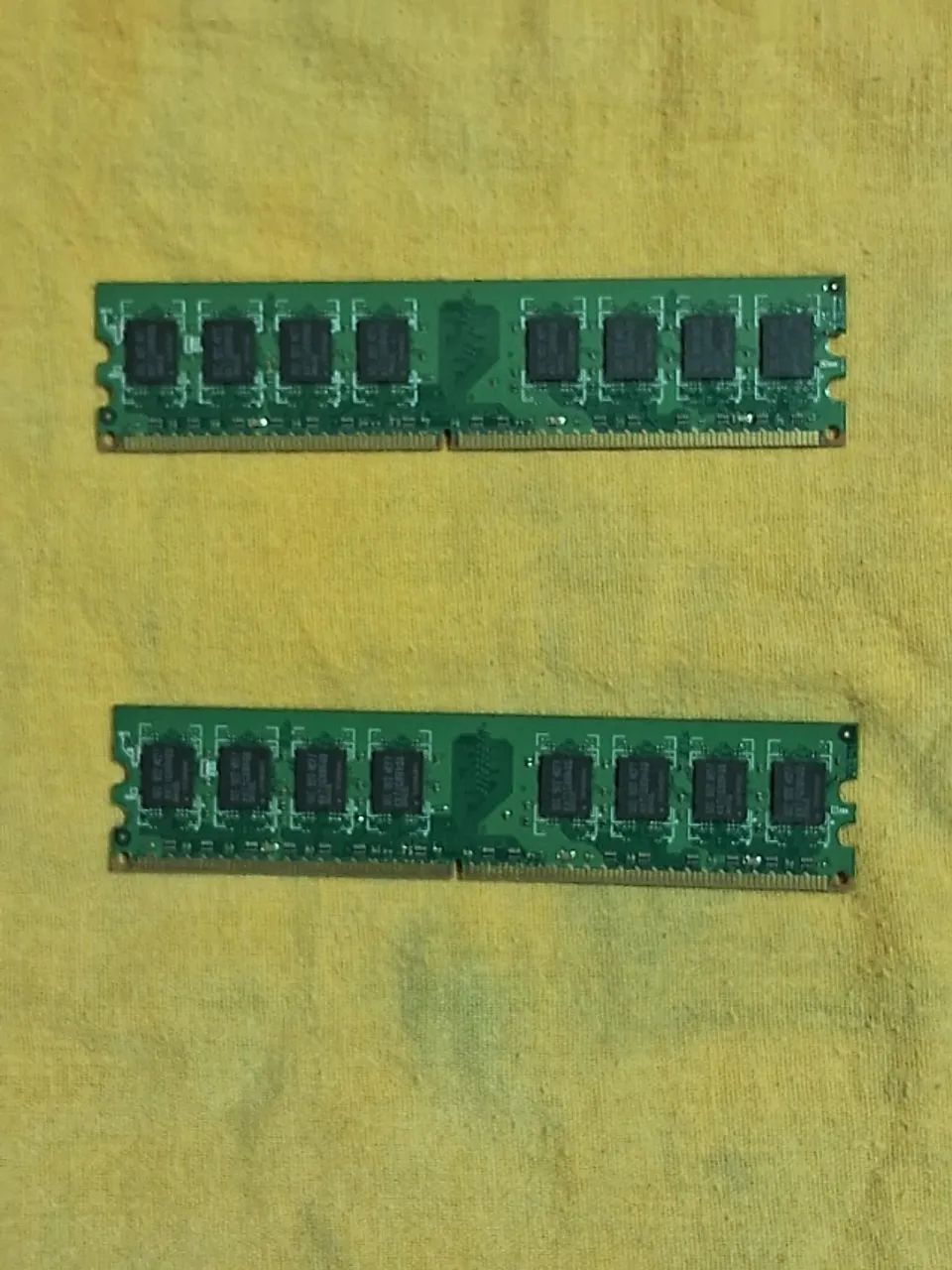 RAM 2GB DDR2 - Foto 2